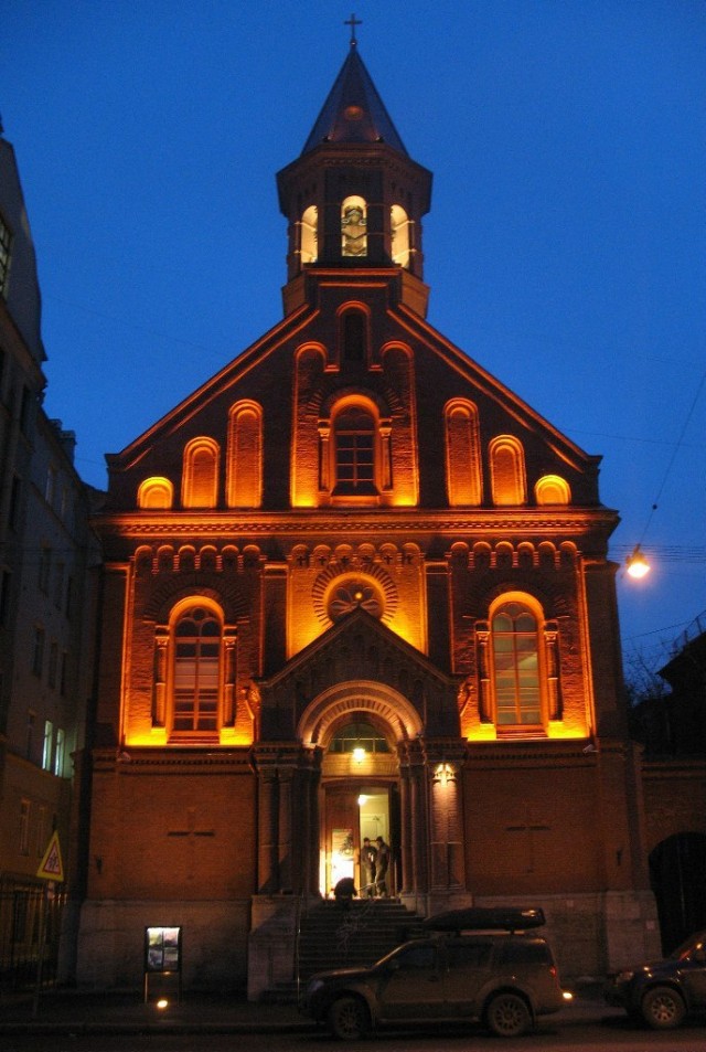 Церковь св. ап. Иоанна в СПб.jpg